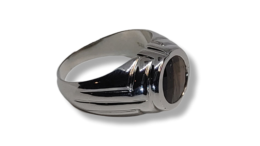 Men´s silver ring with 5.15 ct Gold Sheen Sapphire Ohararings