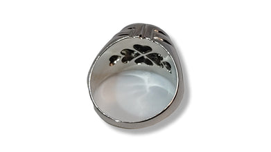 Men´s silver ring with 5.15 ct Gold Sheen Sapphire Ohararings