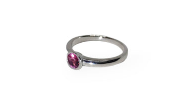 Women´s silver ring with 0.5 ct pink Tourmaline